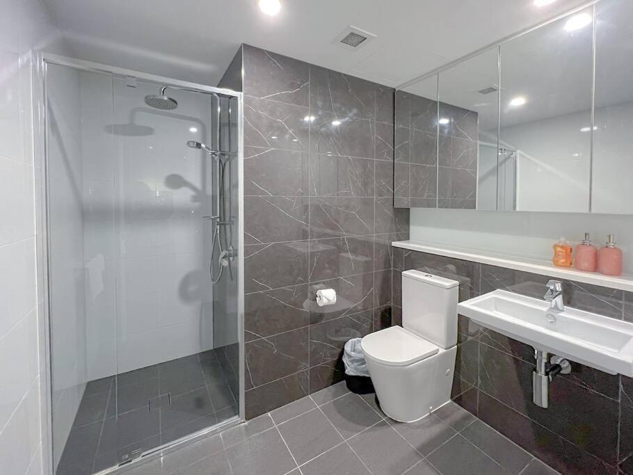 Amazing 2 Bedroom In Cbd! Брісбен Екстер'єр фото